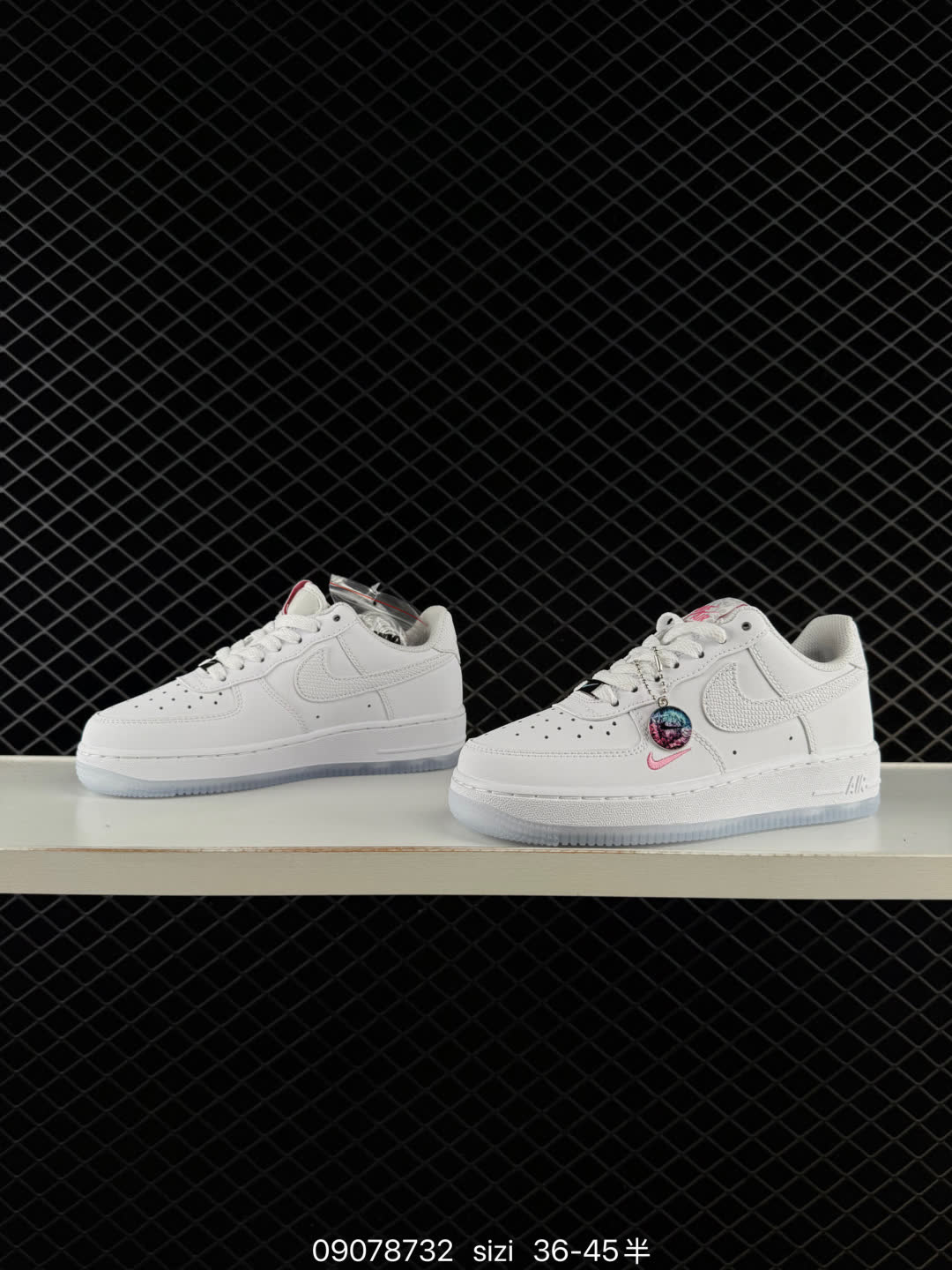 Nike Air Force 1-IV4453